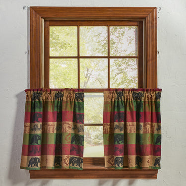 Pinecones And Trees Jacquard Tiers 24